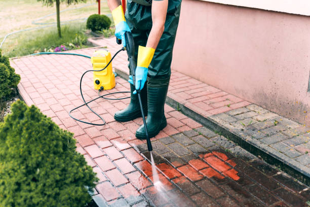 Best Commercial Pressure Washing  in Antigo, WI