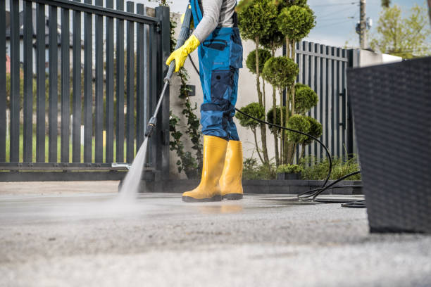 Best Commercial Pressure Washing  in Antigo, WI